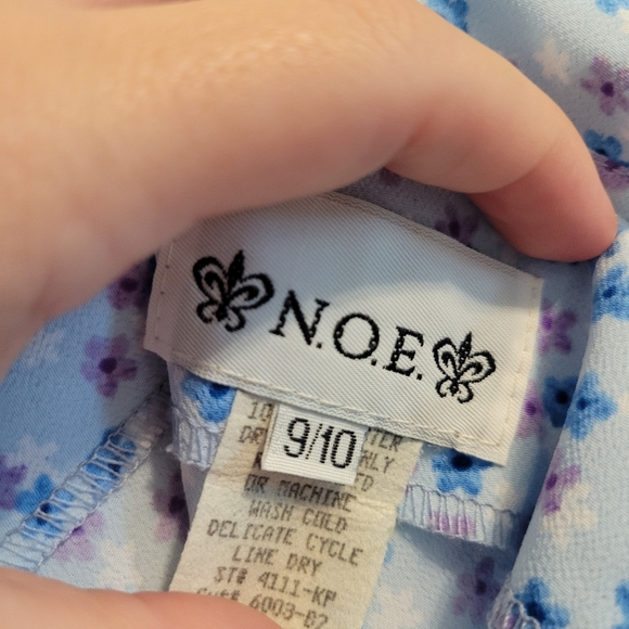 Vintage 90s N.O.E Light Blue Dainty Floral Flowy Skirt - Picture 5 of 8